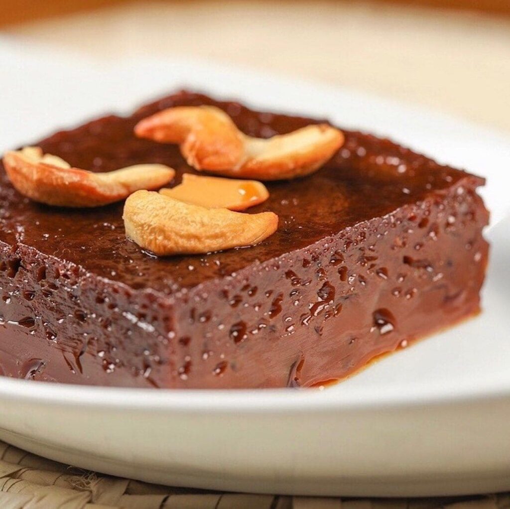 Traditional Sri Lankan Watalappam dessert made with coconut milk, jaggery, eggs, and spices